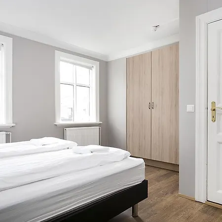 Sif Aparthotel *