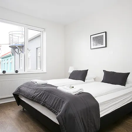 Sif Aparthotel