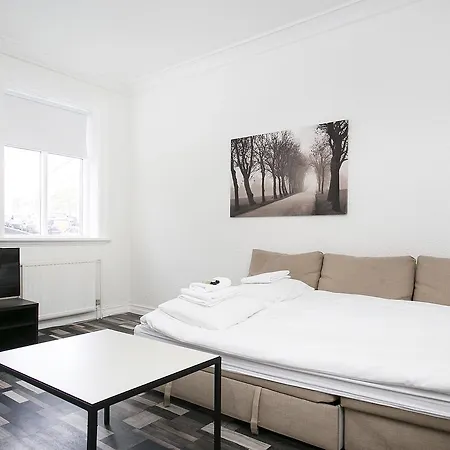 Sif Aparthotel *